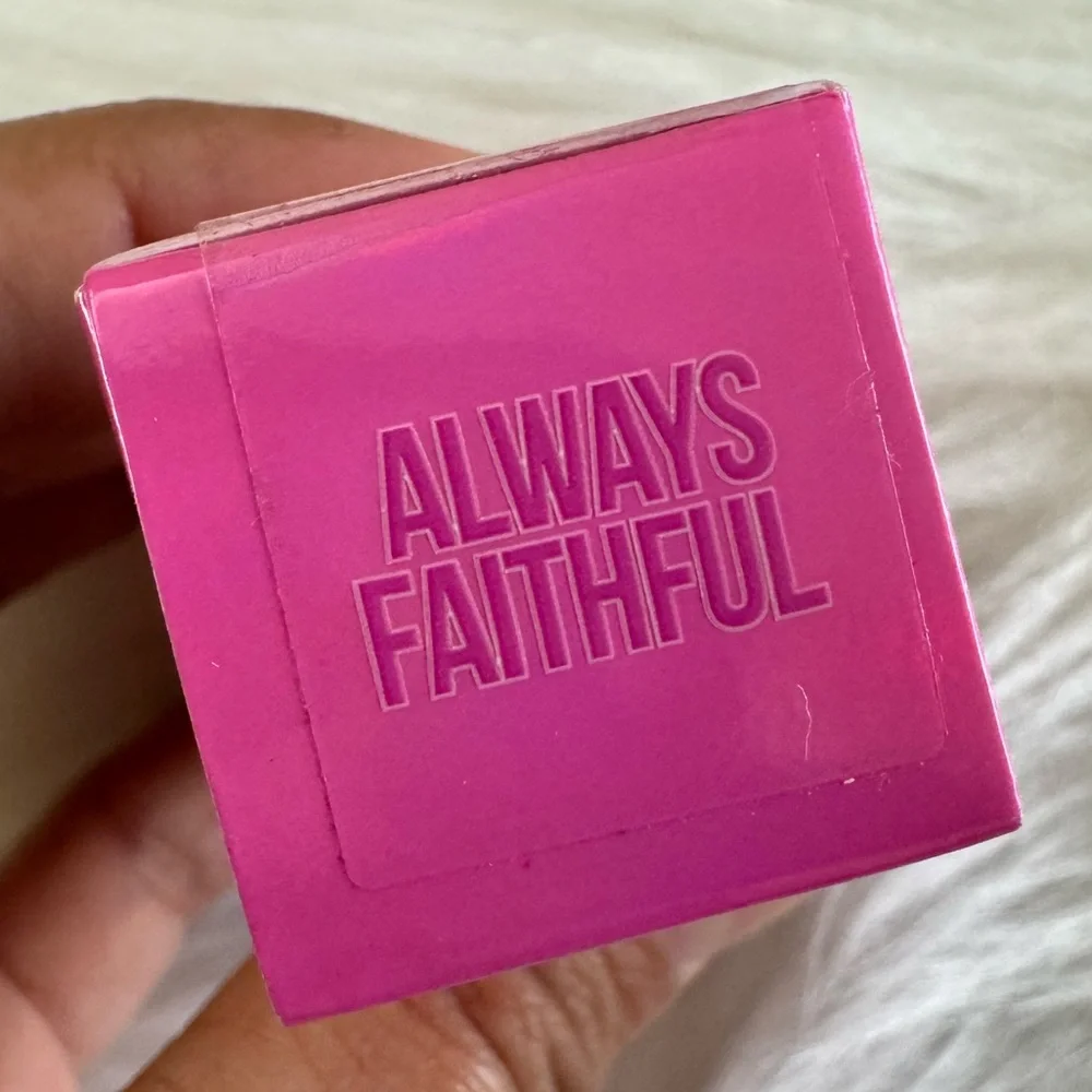 Jeffree Star Always Faithful Velvet Trap Matte Lipstick